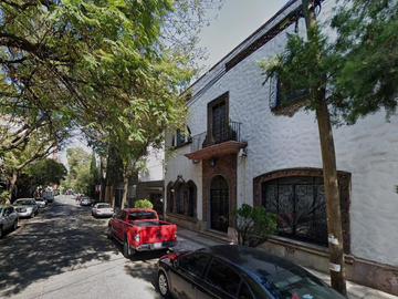 Casa de 240 m² con 4 Recámaras en Venta en Benito Juarez Cdmx