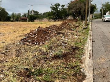 Terreno en Venta Los Cristales en Monterrey, Nuevo León