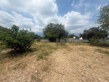 Terreno en Venta Los Cristales en Monterrey, Nuevo León