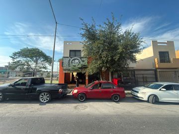 Casa en Venta en Bosques de la Huasteca en Santa Catarina