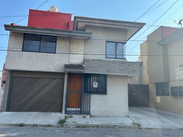 CASA EN COL. EL CERRITO IDEAL PARA OFICINAS - RENTA $10,500.00
