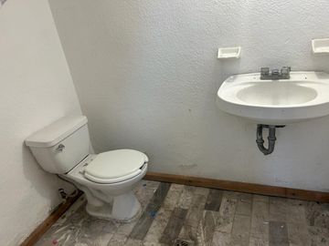 CASA EN COL. EL CERRITO IDEAL PARA OFICINAS - RENTA $10,500.00