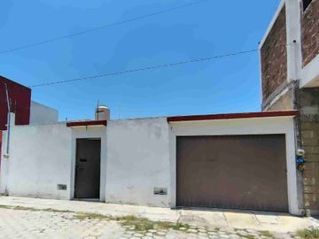 CASA DE UN PISO, VENTA,  SAN JOSÉ ACTIPAN.