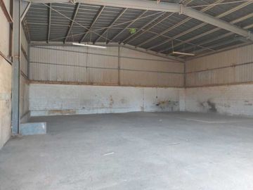 Almacen con Oficina en Venta en Chapultepec