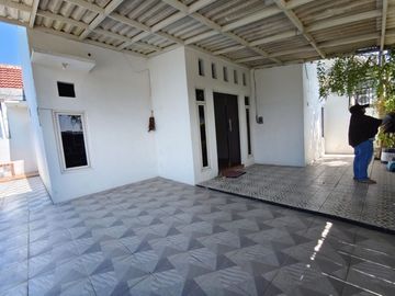 Dijual Rumah Murah Siap Huni Posisi HOOK Dekat Sekolah Pelayaran Lokasi Gunung Anyar Tambak Surabaya