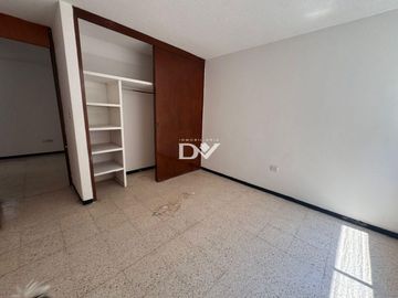 DEPARTAMENTO EN RENTA DE 3 HABITACIONES EN FRACCIONAMIENTO ESTRELLAS DEL SUR EN PLANTA BAJA