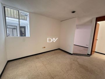 DEPARTAMENTO EN RENTA DE 3 HABITACIONES EN FRACCIONAMIENTO ESTRELLAS DEL SUR EN PLANTA BAJA