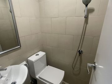 For Lease! 2 Bedroom + 2 Toilet and Bath at Proscenium at Rockwell, Makati City