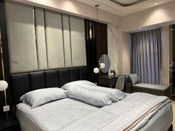 Apartemen Amor Connecting Pakuwon City Mall lantai 29 Fully Furnish tipe 2 bedroom view Pool