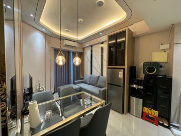 Apartemen Amor Connecting Pakuwon City Mall lantai 29 Fully Furnish tipe 2 bedroom view Pool