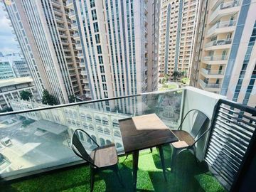 For Lease! 2 Bedroom + 2 Toilet and Bath at The Florence, Taguig City