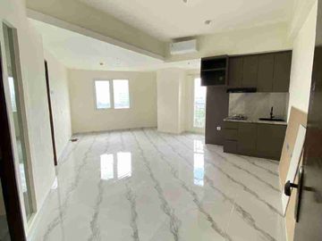 Dijual Cepat 2 Kamar Tidur Ukuran 49 M Furnis Rare Unit Tower C @Puri Parkview di Jakarta Barat