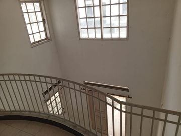 JUAL CEPAT Rumah Kota Legenda dekat Grand Wisata, Bekasi *x1326ex