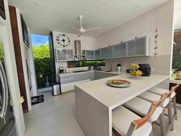 VENDO EXCLUSIVA CASA CAMPESTRE EN ANAPOIMA CUNDINAMARCA