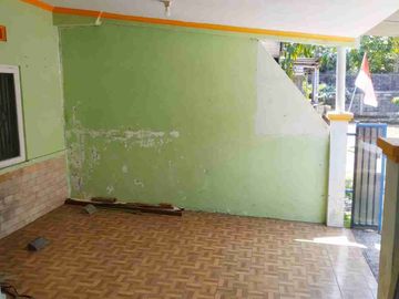 Rumah Second 2 Lantai 2 Menit Dari Kampus Unnes