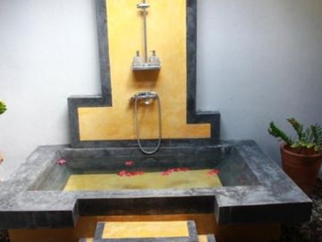 Investasi Homestay 2 Lantai Di Prawirotaman Kampung Turis Pusat Kota, Mantrijeron, Yogyakarta