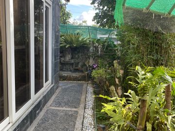 5 Bedrooms in South Forbes