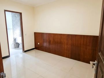 Gunungsari Indah Wiyung Siap Huni