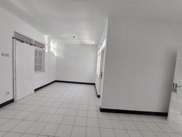 TERMURAH DISEWAKAN RUMAH ARCAMANIK SIAP HUNI AMAN DAN NYAMAN