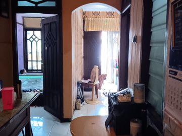 Dijual Rumah 2 Lantai di Setro Utara Surabaya, SHM, 3 Kamar Tidur, Dekat MERR & Kenjeran