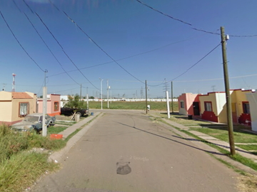 EXCELENTE CASA EN REMATE EN SIERRA VISTA, CD. OBREGÓN, SONORA