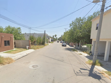 EXCELENTE CASA EN REMATE EN NUEVA AMERICANA, PIEDRAS NEGRAS, COAHUILA DE ZARAGOZA.