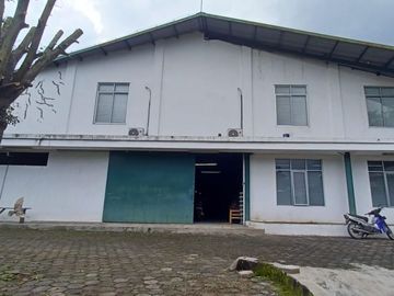 Disewakan cepat Mumer Rumah Hook full renov di Cluster Harapan Mulya,,  Harapan Indah Bekasi