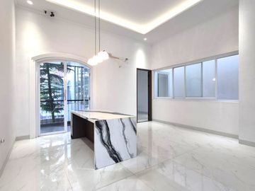Brand New 3 Lantai di Kemang Timur, Hunian Modern Dekat Antasari