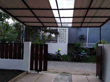 Rumah Hook Dijual Taman Pondok Legi