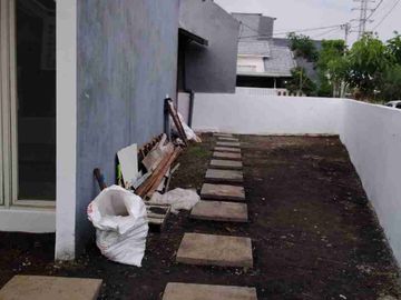 Rumah Hook Dijual Taman Pondok Legi