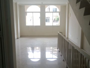 Dijual ruko 2,5 lantai di Grand Galaxy City, Bekasi