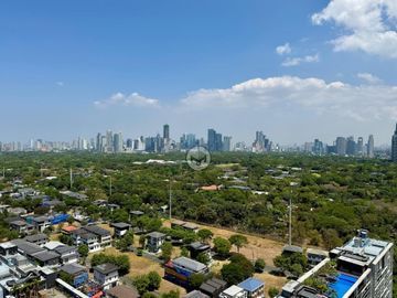 Penthouse for sale at Park McKinley West, Taguig