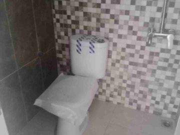 Jual Rumah di Perumahan Green Lake Wonorejo Rungkut Surabaya Timur SHM Murah