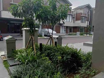 Disewakan Rumah di Summarecon Tangerang