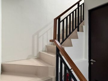 Dijual Rumah di Citra Graden Puri, Jakarta Barat 5x12