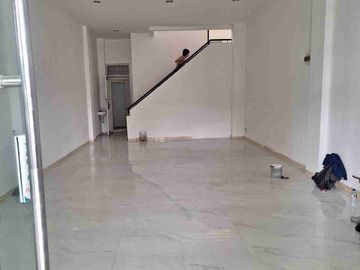 Disewakan Ruko Jalur Sutera  29A