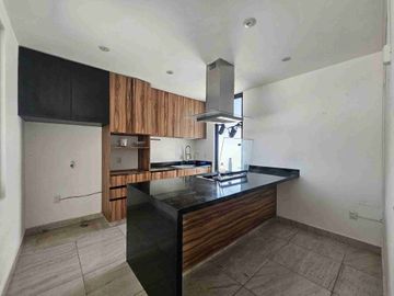Renta de casa en Juriquilla Preserve, moderna, bonita