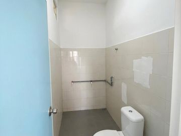 Rumah Free Full Furnished Cicilan 2 JT an Lokasi Strategis Dekat Juanda