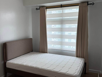 Corner 3-bedroom unit in The Red Oak at Two Serendra For Lease
