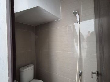 Jual Rumah 2 Lantai Siap Huni Di Golden Park 2 Dekat Akses Stasiun KRL Cisauk, Tol Serpong-Balaraja, AEON Mall BSD Dan Kawasan Strategis BSD Lainnya