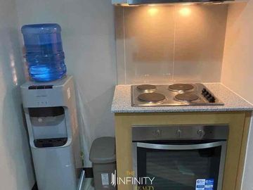 For Sale 2 Bedroom in Uptown Parksuites, Taguig City