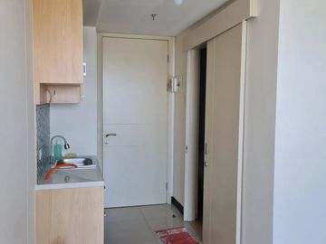 Eastcoast Mansion Tower Amor , Furnish  AC , kulkas , TV Hadap Selatan City view