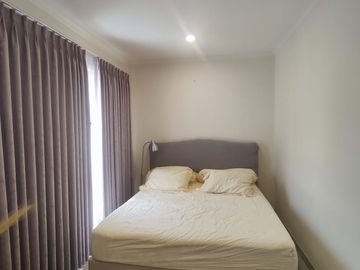 Rumah Full Furnished Hadap Selatan Cluster Baroni Summarecon Serpong, Tangerang