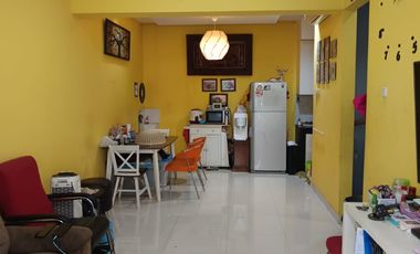 Jual Cepat, Rumah di Pusat Gading Serpong 2,5 Lantai Harga 1,6M