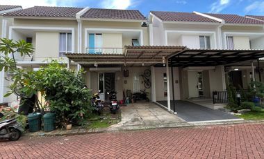 Jual Cepat, Rumah di Pusat Gading Serpong 2,5 Lantai Harga 1,6M