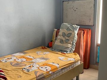 Jual Cepat, Rumah di Pusat Gading Serpong 2,5 Lantai Harga 1,6M