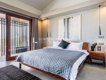 DISEWAKAN BULANAN VILLA DENGAN 5 KAMAR TIDUR DI TUMBAK BAYUH
