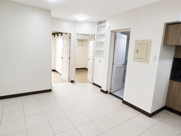 Stellar Place 2 Bedroom Condominium with Parking For Sale in Quezon City