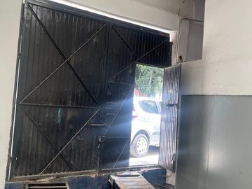 BODEGA EN RENTA DE 310M2 CERCA AV UNIVERSIDAD Y 5 DE FEBRERO