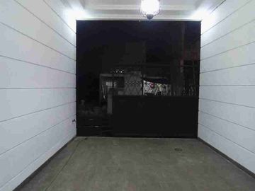 DIJUAL RUMAH BARU MEGAH MEWAH CIRACAS JAKARTA TIMUR